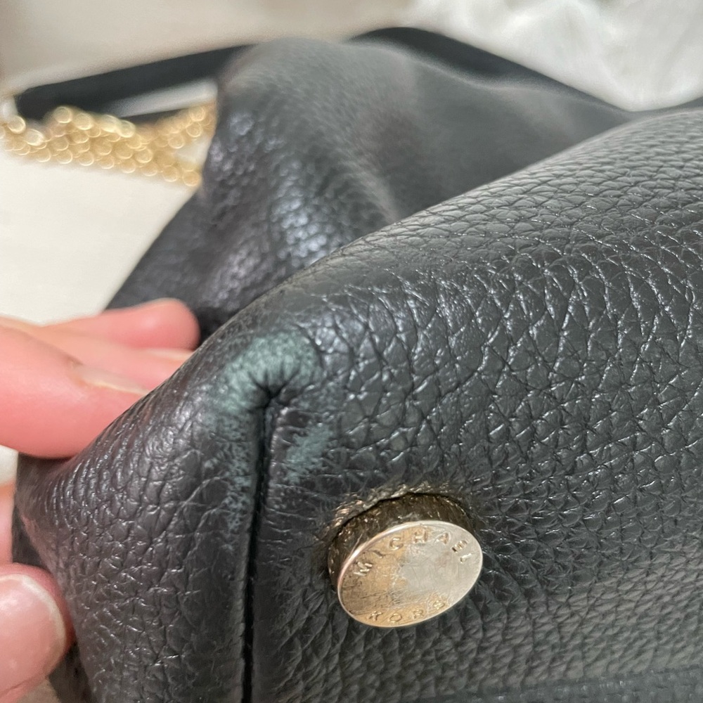 Michael Kors Jet Set Bag - Picture 12 of 16